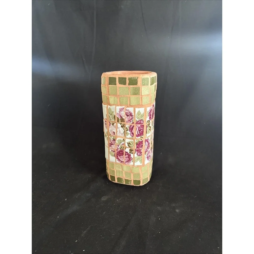Ceramic Mosaic Floral 9 1/2